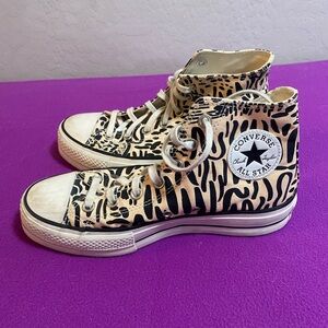 Converse All Star women’s size 9
